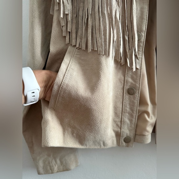 White Crow Westerner Tan Suede Leather Fringe Jacket, Size Small - Picture 12 of 16